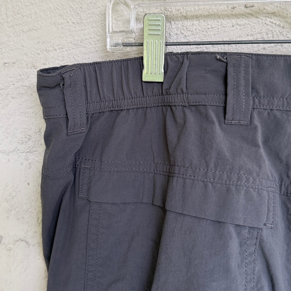 REI Co-op Men’s Gray Nylon Convertible Pants/Shorts Size 38x32 - Picture 8 of 11